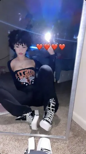 Gothxmyaa Thumbnail Picture