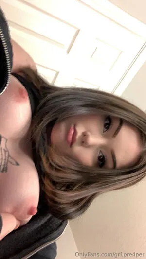 Gr1pre4per OnlyFans Leaked Free Thumbnail Picture - #3Iek6pNOYj