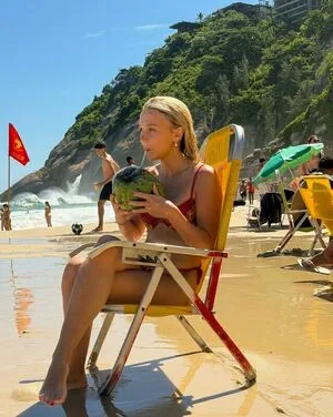Grace Andrews Thumbnail Picture