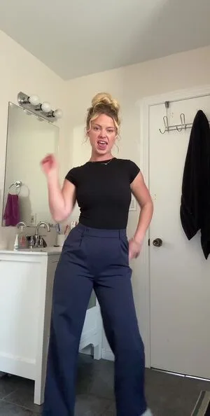 Grace Smith OnlyFans Leaked Free Thumbnail Picture - #ClouqRLmVF