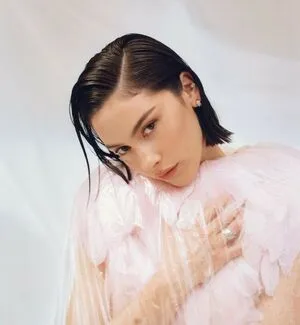 Gracie Abrams OnlyFans Leaked Free Thumbnail Picture - #J0XkFWQLxH