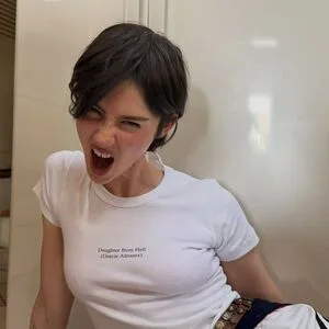 Gracie Abrams OnlyFans Leaked Free Thumbnail Picture - #nIBda1xgBK