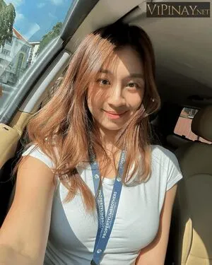Grayce Tan Thumbnail Picture