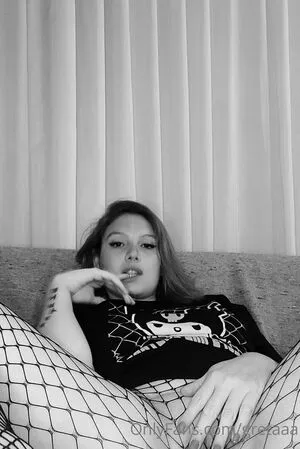 Gretaaa Thumbnail Picture