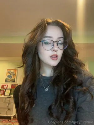 Greyfivefine OnlyFans Leaked Free Thumbnail Picture - #aWkqrforlC