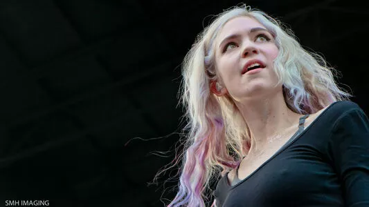 Grimes OnlyFans Leaked Free Thumbnail Picture - #LPJgg7teTv
