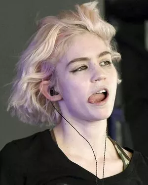 Grimes OnlyFans Leaked Free Thumbnail Picture - #hVxEhciK5I