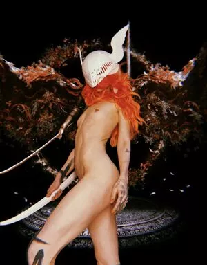 Grimes OnlyFans Leaked Free Thumbnail Picture - #ygLBkaopy2