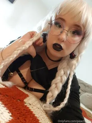 Grraves OnlyFans Leaked Free Thumbnail Picture - #OUUJnUb9GF