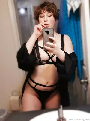 Grrraves OnlyFans Leaked Free Thumbnail Picture - #SymftxEdcK