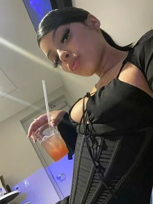 Guapunzel OnlyFans Leaked Free Thumbnail Picture - #hdOycVBdyD