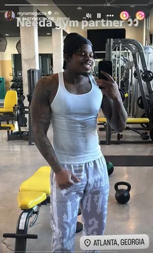 Guccithirdleg Thumbnail Picture