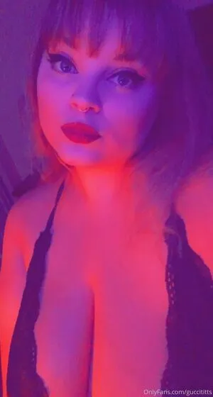 Guccititts OnlyFans Leaked Free Thumbnail Picture - #MhNOBVk2jm