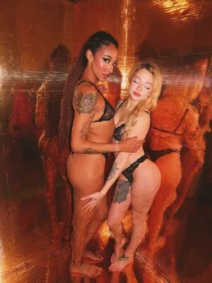 Gwenthedancer OnlyFans Leaked Free Thumbnail Picture - #5Ba2f9Lbur
