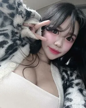 H Xee OnlyFans Leaked Free Thumbnail Picture - #swMfmmOf7v