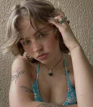 Hadley Nelson Thumbnail Picture