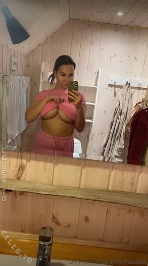 Hailey B OnlyFans Leaked Free Thumbnail Picture - #LK3hPGqAXK