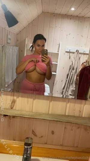 Hailey B Thumbnail Picture
