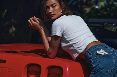 Hailey Baldwin Bieber OnlyFans Leaked Free Thumbnail Picture - #Uyj2hW2TYa