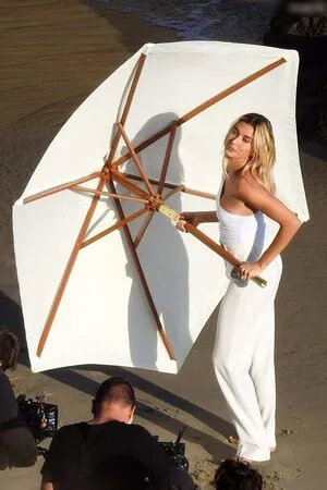 Hailey Bieber OnlyFans Leaked Free Thumbnail Picture - #A6RED9kEDA