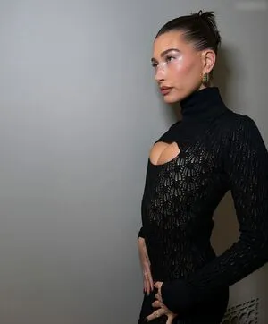 Hailey Bieber OnlyFans Leaked Free Thumbnail Picture - #FoOnaUnjN4