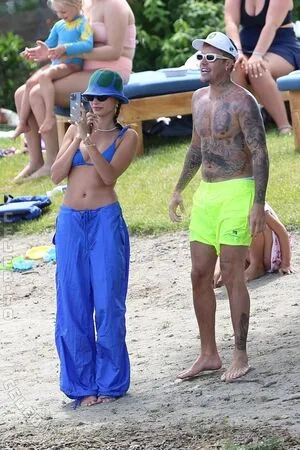 Hailey Bieber OnlyFans Leaked Free Thumbnail Picture - #RMLBL7RNis