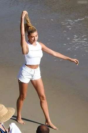 Hailey Bieber OnlyFans Leaked Free Thumbnail Picture - #UGsJFWpS2U