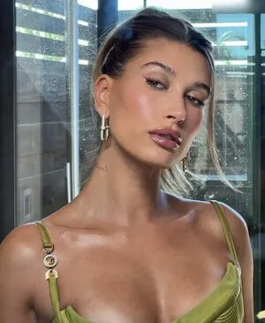 Hailey Bieber OnlyFans Leaked Free Thumbnail Picture - #XRUJppC9va