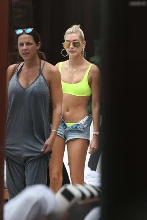 Hailey Bieber OnlyFans Leaked Free Thumbnail Picture - #s8xiM3lfth