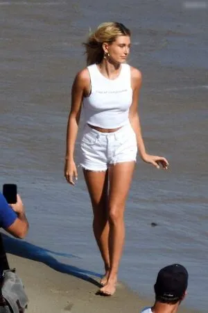 Hailey Bieber OnlyFans Leaked Free Thumbnail Picture - #sHVb3EaaeP