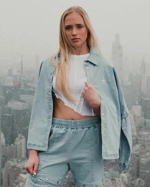Hailey Van Lith OnlyFans Leaked Free Thumbnail Picture - #isiRugKjye
