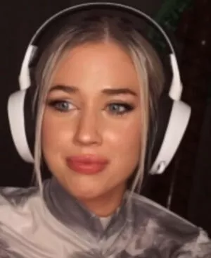 Hailsbee OnlyFans Leaked Free Thumbnail Picture - #3amcZg7p7S