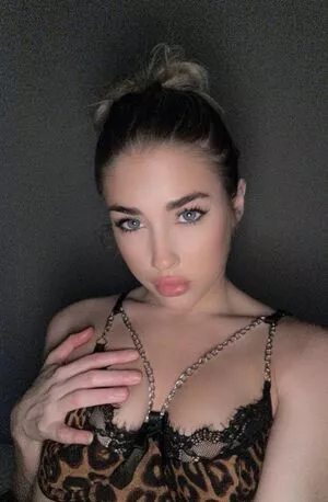 Hailsbee OnlyFans Leaked Free Thumbnail Picture - #HvjPGnT3vg