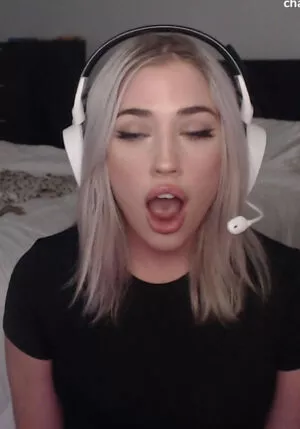 Hailsbee OnlyFans Leaked Free Thumbnail Picture - #LnlpwAJVNc