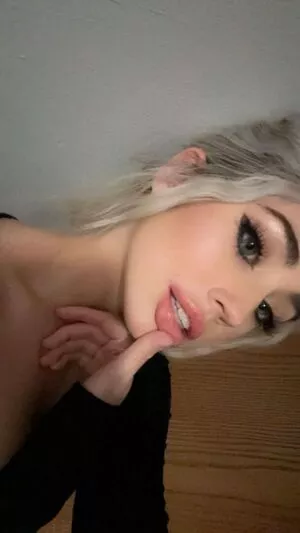 Hailsbee OnlyFans Leaked Free Thumbnail Picture - #WhPGaGMCAA