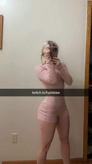 Hailsbee OnlyFans Leaked Free Thumbnail Picture - #i62lkhFGQl