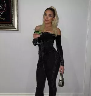Hailsbee OnlyFans Leaked Free Thumbnail Picture - #v8qdpvAdcl
