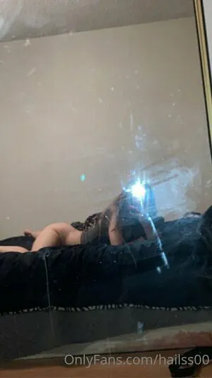 Hailss00 OnlyFans Leaked Free Thumbnail Picture - #Te2VCLuyx2