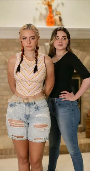 Halcybella Thumbnail Picture