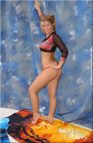 Halee Model OnlyFans Leaked Free Thumbnail Picture - #8fnydypVe5