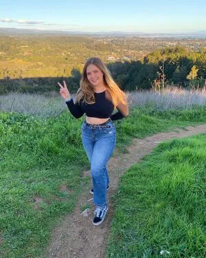 Haley E OnlyFans Leaked Free Thumbnail Picture - #pDshVsoxgN