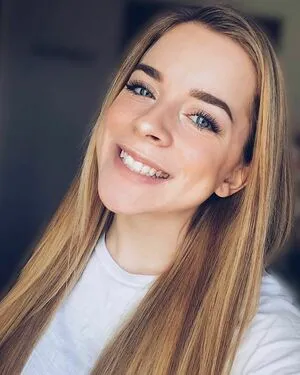 Haleylarsonnn OnlyFans Leaked Free Thumbnail Picture - #XFw1jzP9nw