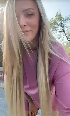Haleyonlyxo OnlyFans Leaked Free Thumbnail Picture - #3bUZwYU5D7