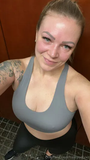 Haleyonlyxo OnlyFans Leaked Free Thumbnail Picture - #NLpx9tYCsX