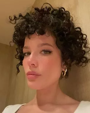 Halsey OnlyFans Leaked Free Thumbnail Picture - #CYhLpOFVmd