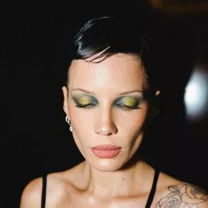 Halsey OnlyFans Leaked Free Thumbnail Picture - #MguGIGPW2z