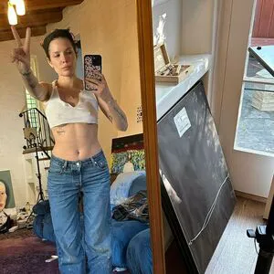Halsey OnlyFans Leaked Free Thumbnail Picture - #TNsb36LHYZ