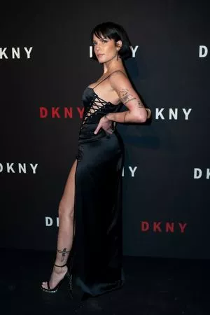 Halsey OnlyFans Leaked Free Thumbnail Picture - #Z7pT8f8ZgR