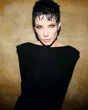 Halsey OnlyFans Leaked Free Thumbnail Picture - #cZPrj5KyaT
