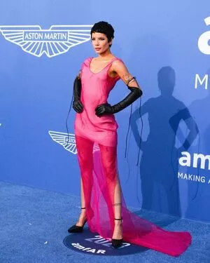 Halsey OnlyFans Leaked Free Thumbnail Picture - #eLyr04MuWb